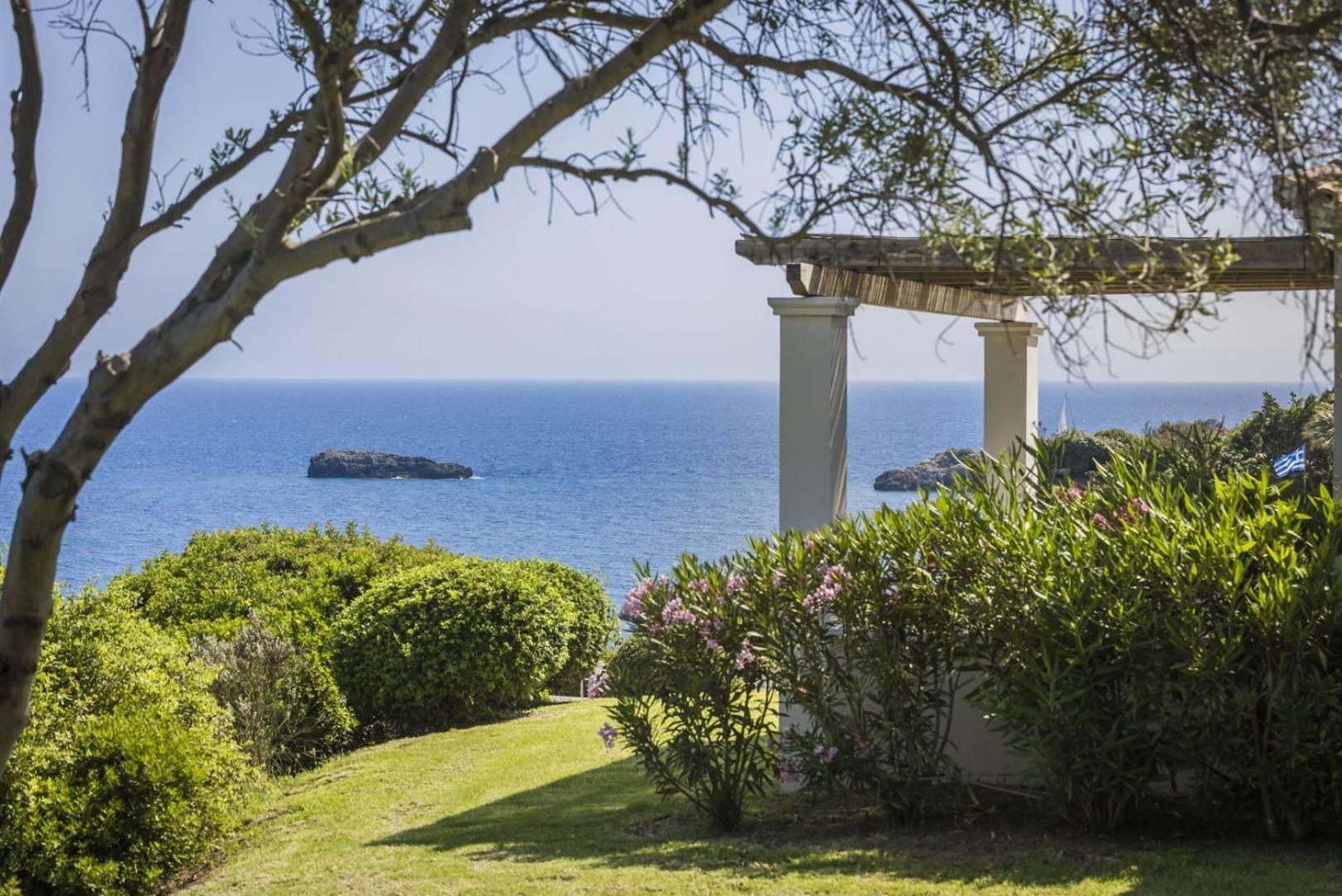 Villa The Seasons à Svoronata Extérieur photo